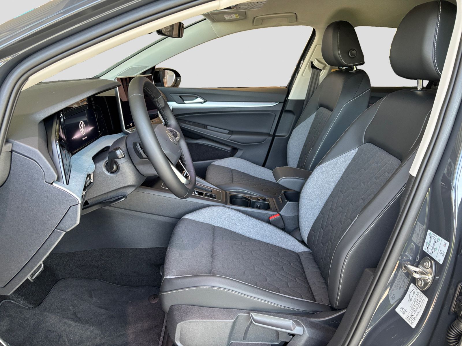 Volkswagen Golf - Bild 10