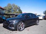 Audi Q8 Sportback e-tron 55 quattro S line - Audi Q8 Unfallwagen