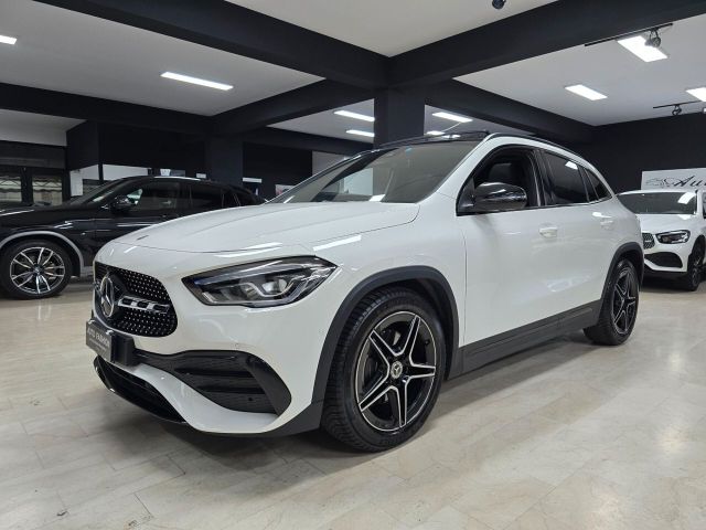 Mercedes-Benz Mercedes-benz GLA 200 d Automatic Premium (Tetto