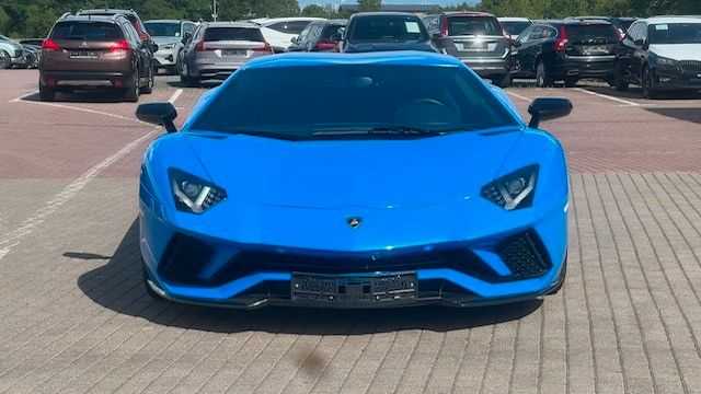 Fahrzeugabbildung Lamborghini Aventador S Coupé VOLL*Carbon*