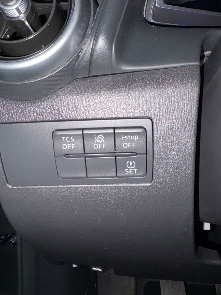 Fahrzeugabbildung Mazda CX-3 Kizoku Intense *1.Hand*