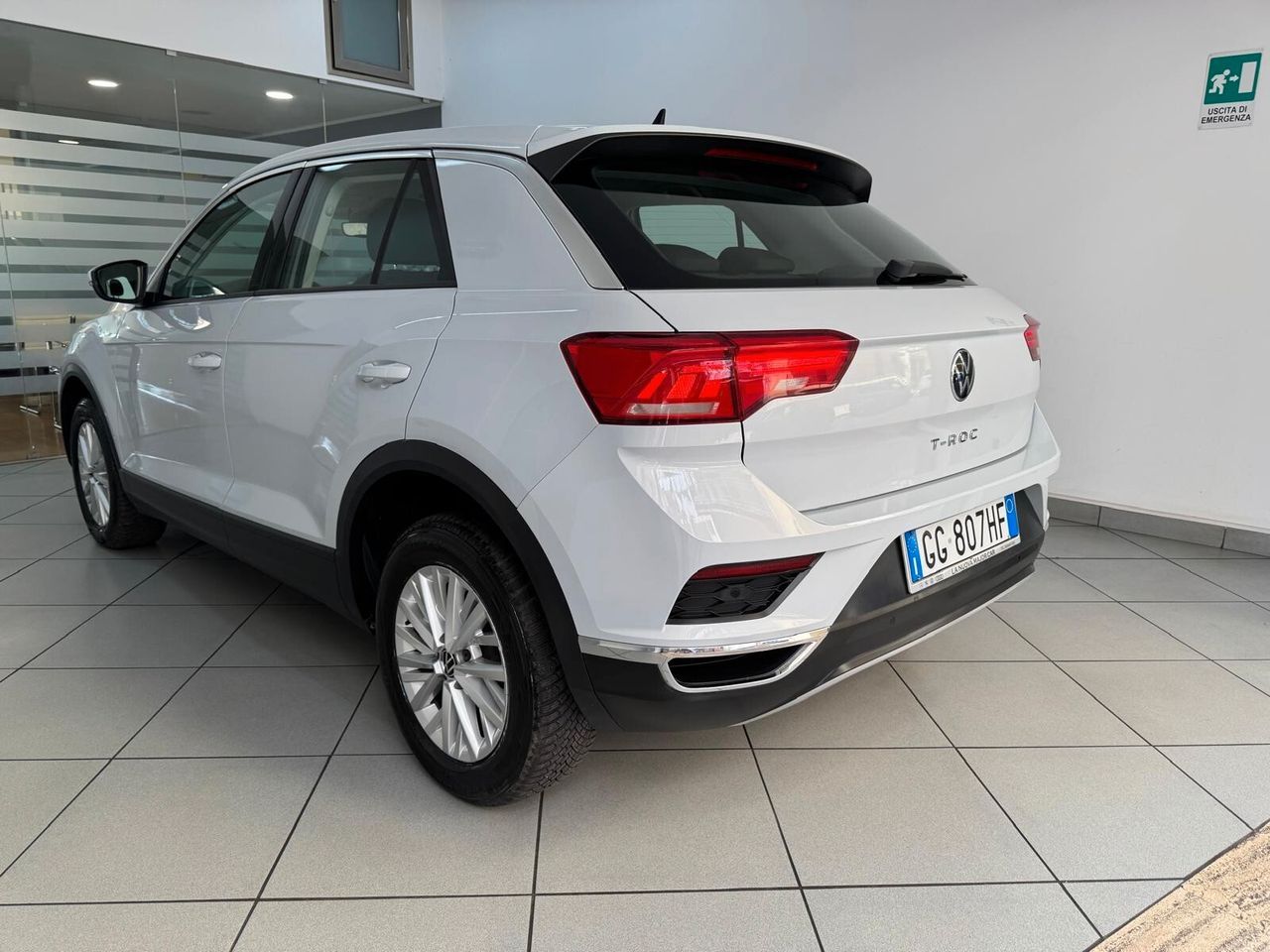 Volkswagen T-Roc 2.0 TDI DSG 150 CV Style 2021 imagem 2