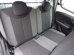 Fahrzeugabbildung Citroën C1 Shine  **FALTDACH / KAMERA / ALLWETTERREIFEN*