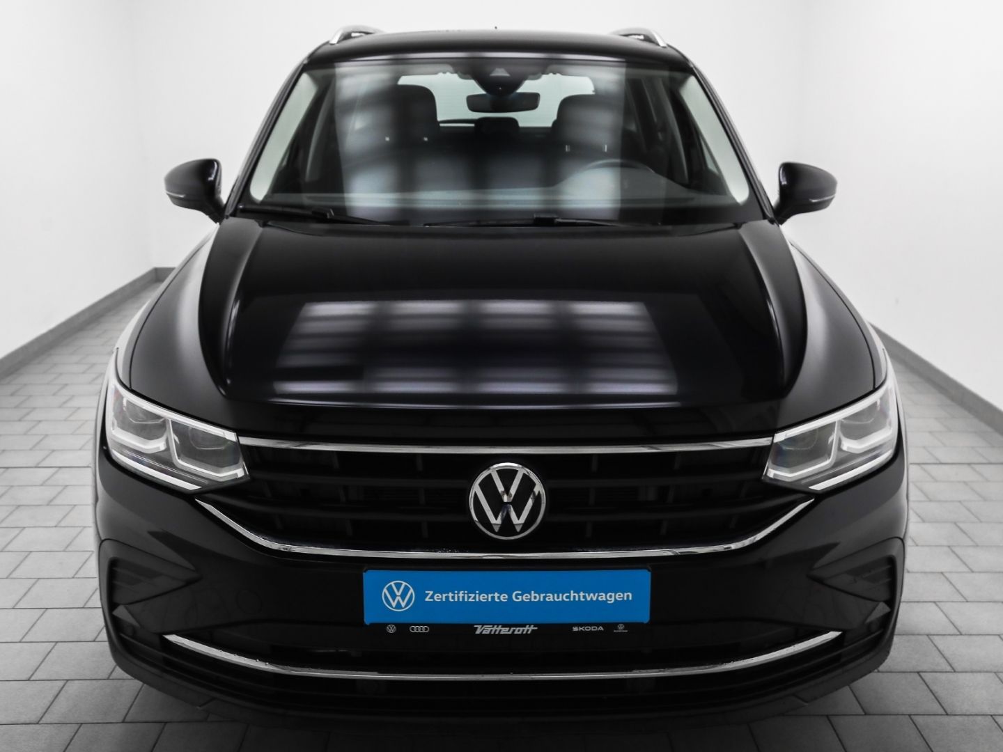 Volkswagen Tiguan 1.4 TSI eHybrid LIFE Navi AHK Matrix-LED foto 2
