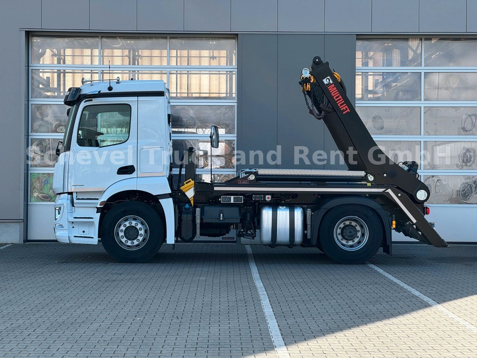 Fahrzeugabbildung Mercedes-Benz Actros 1840 L  Multilift FTR12 Absetzkipper Funk