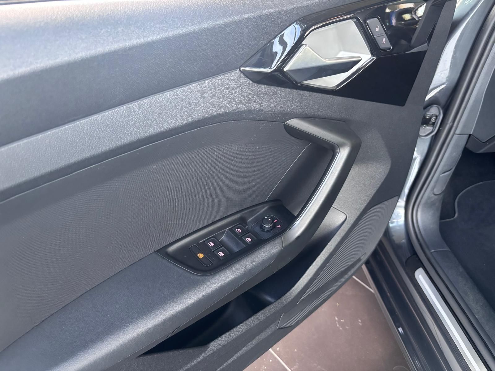 Fahrzeugabbildung Audi A1 Sportback 35 TFSI Carplay KLIMA ALU