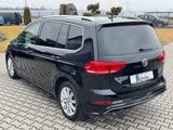 Volkswagen Touran Highline R-LINE LED NAVI STANDHZG 7 SITZE - VW Touran 7-Sitzer