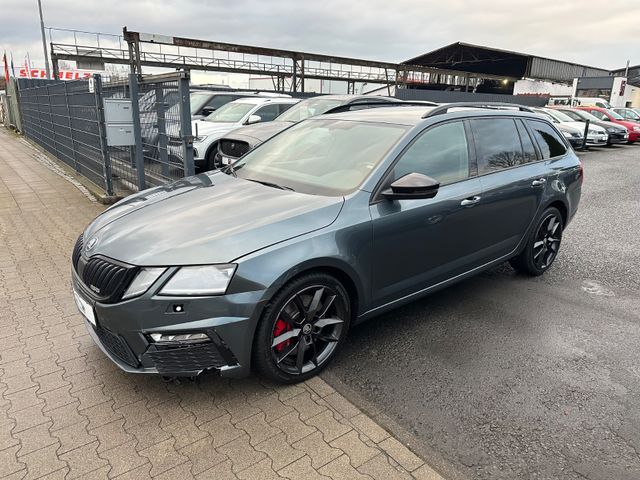 Skoda Octavia Combi RS 2.0 TSI DSG Challenge/ PDC/LED