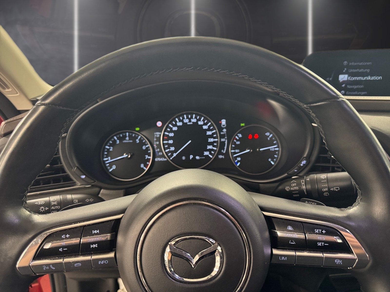 Fahrzeugabbildung Mazda CX-30 2.0 SKYACTIV-X M Hybrid Selection 2WD