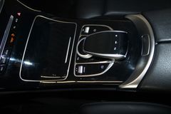 Fahrzeugabbildung Mercedes-Benz C 220 d T-Modell 9-G Automatik + LED + AHK