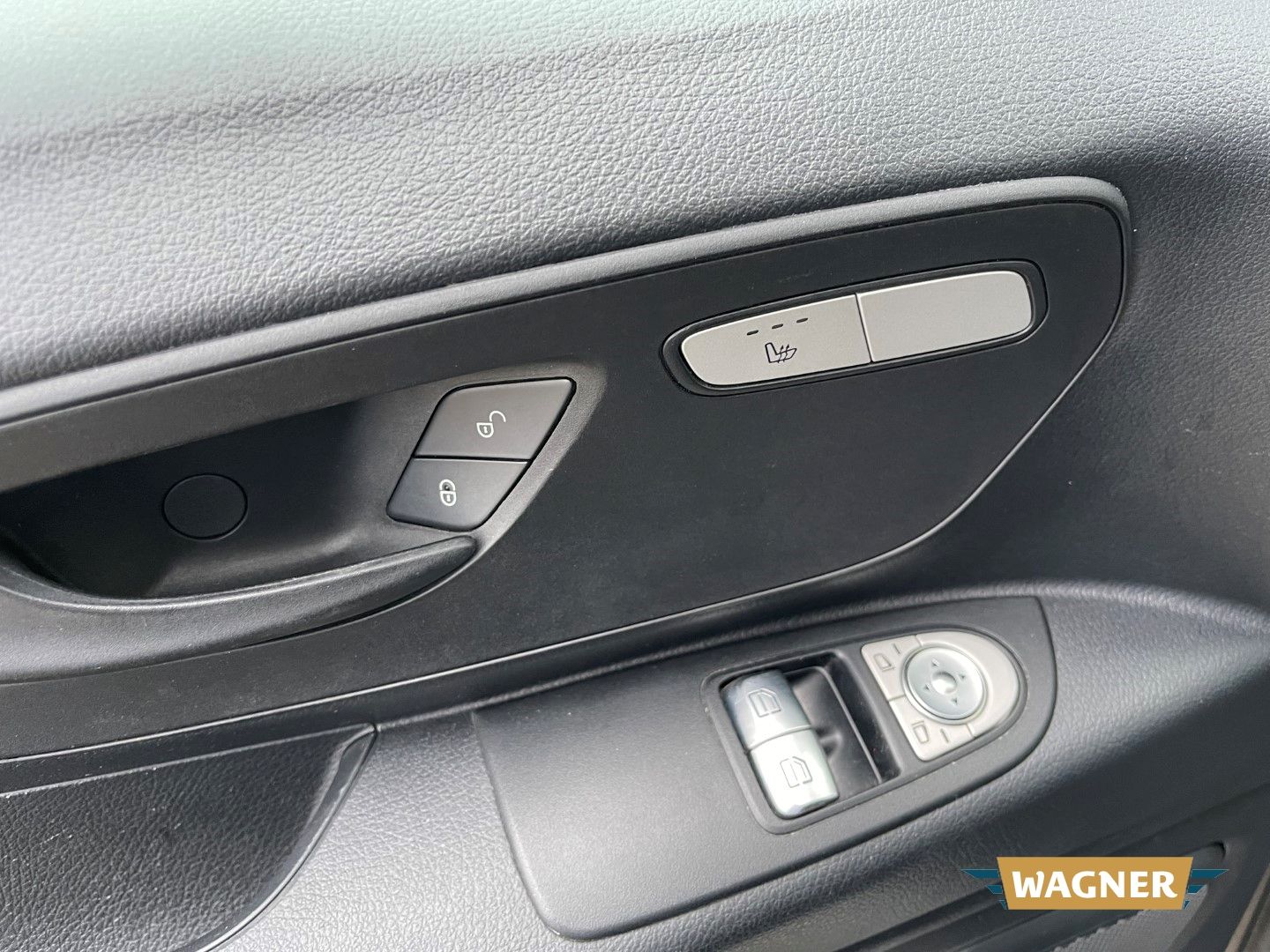 Fahrzeugabbildung Mercedes-Benz Vito Kasten  lang 116 CDI Automatik Tempomat