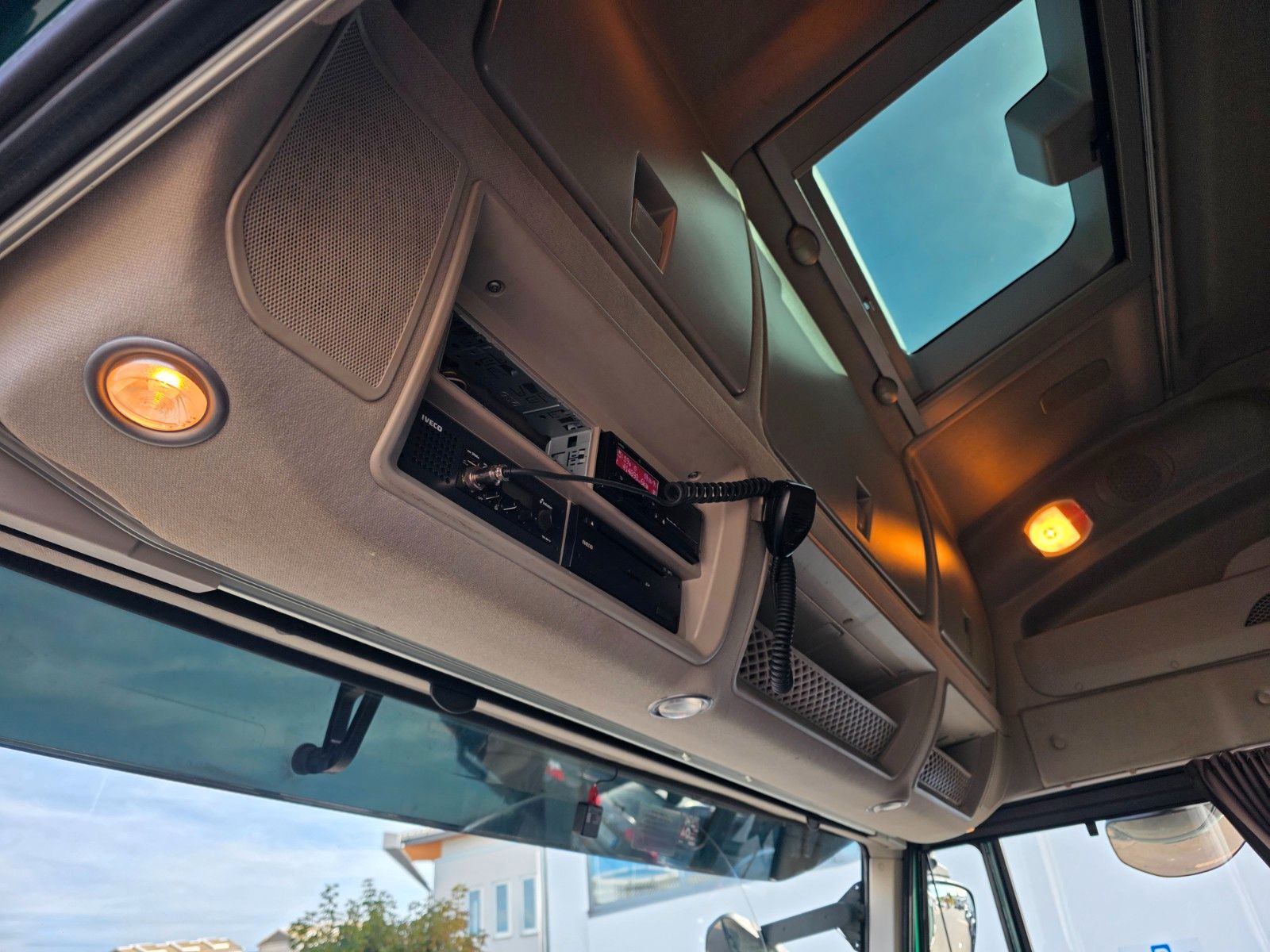 Fahrzeugabbildung Iveco X-Way 510 6x4 Cranab TZ12 2 Intarder