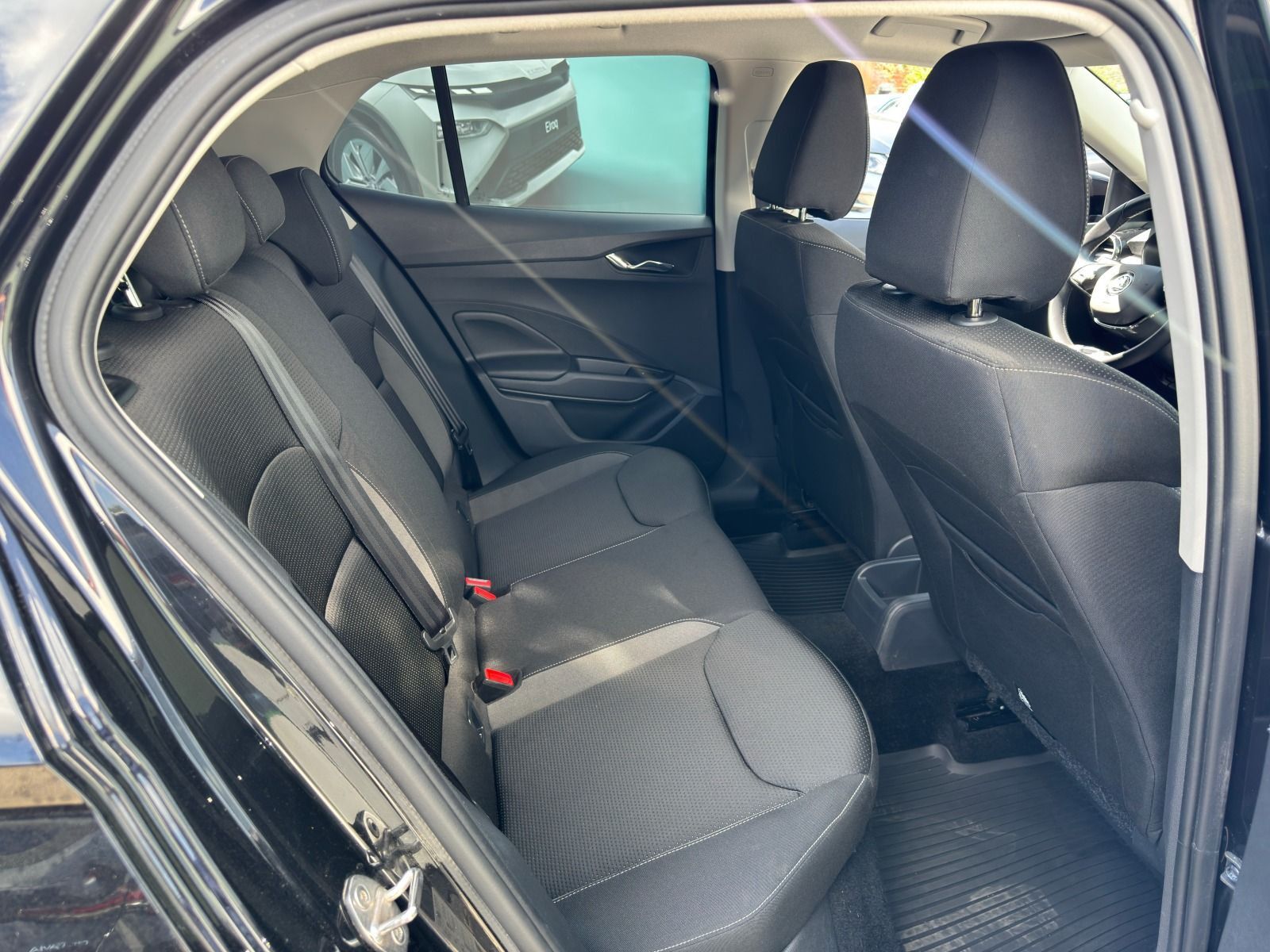 Fahrzeugabbildung SKODA Fabia 110PS 6-Gang*PDC*behFro*Allwetter