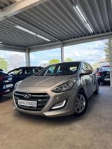 Hyundai i30 blue Trend 1.4 *Navi*Klima*Kamera