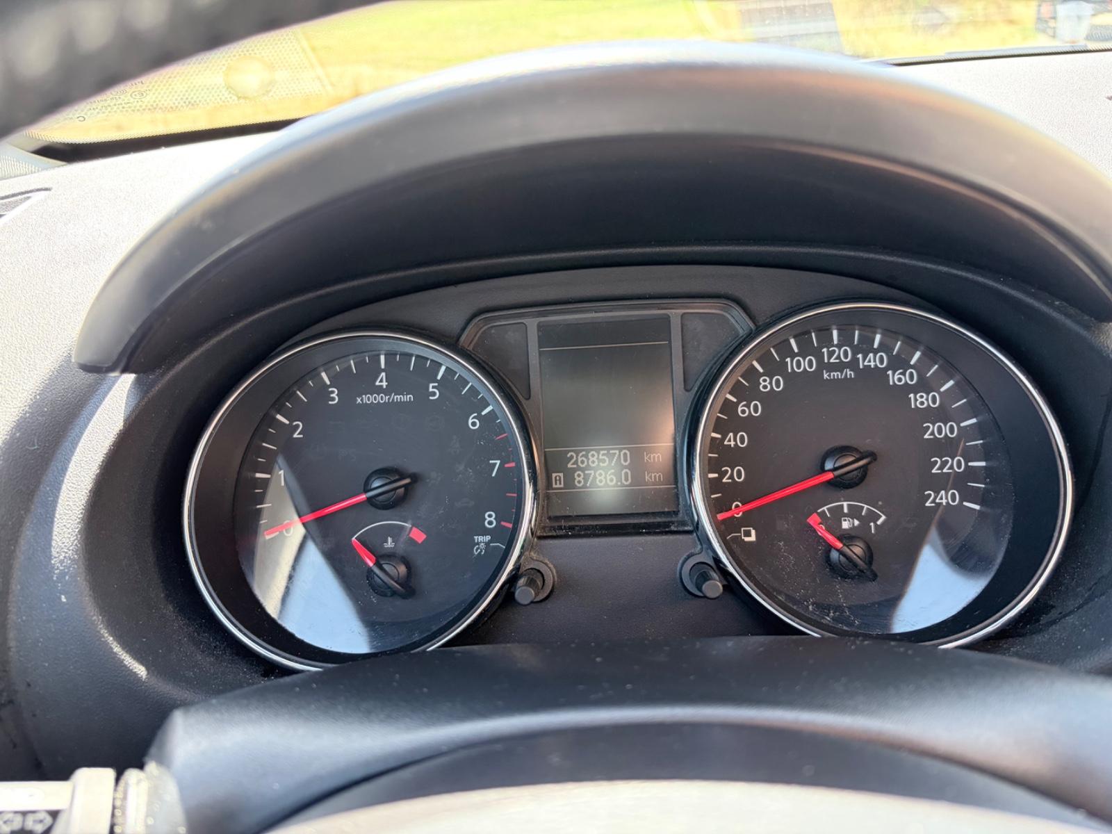 Nissan Qashqai+2 2012 — photo 7