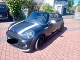 MINI Cooper S Cabrio John Cooper Works - MINI Cooper S Cabrio mit Panoramadach