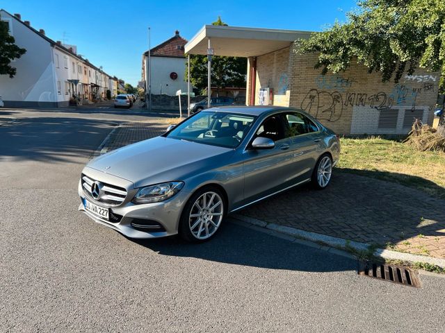 Mercedes-Benz Mercedes Benz C 220 BlueTec Ehemaliger Beh...