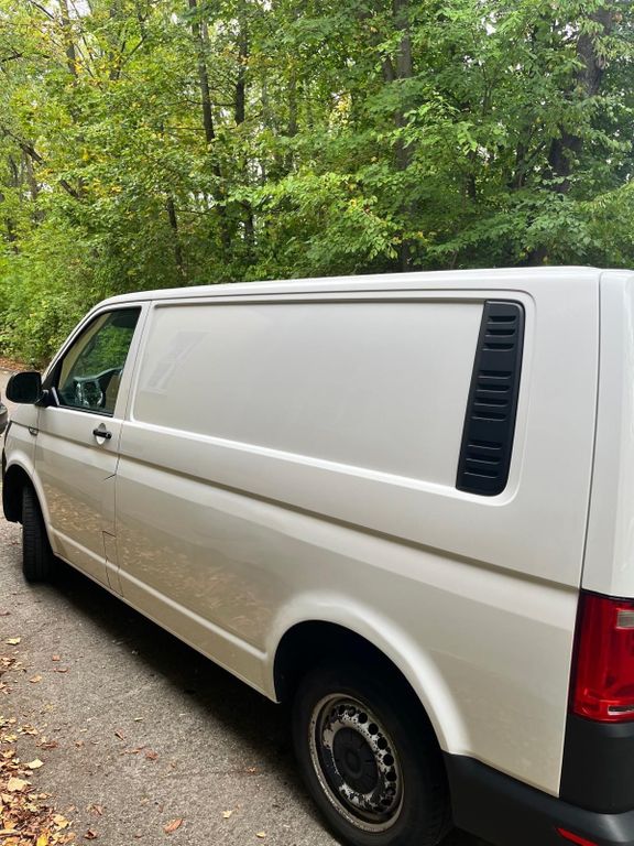 Image of Volkswagen T6 Transporter