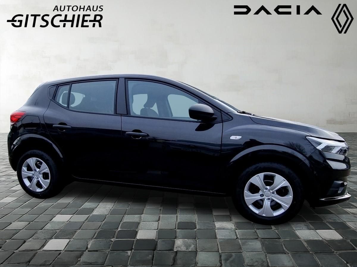 Fahrzeugabbildung Dacia Sandero Essential SCe 65