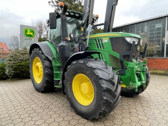 John Deere 6215R AP