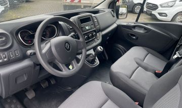 Renault Trafic - 8