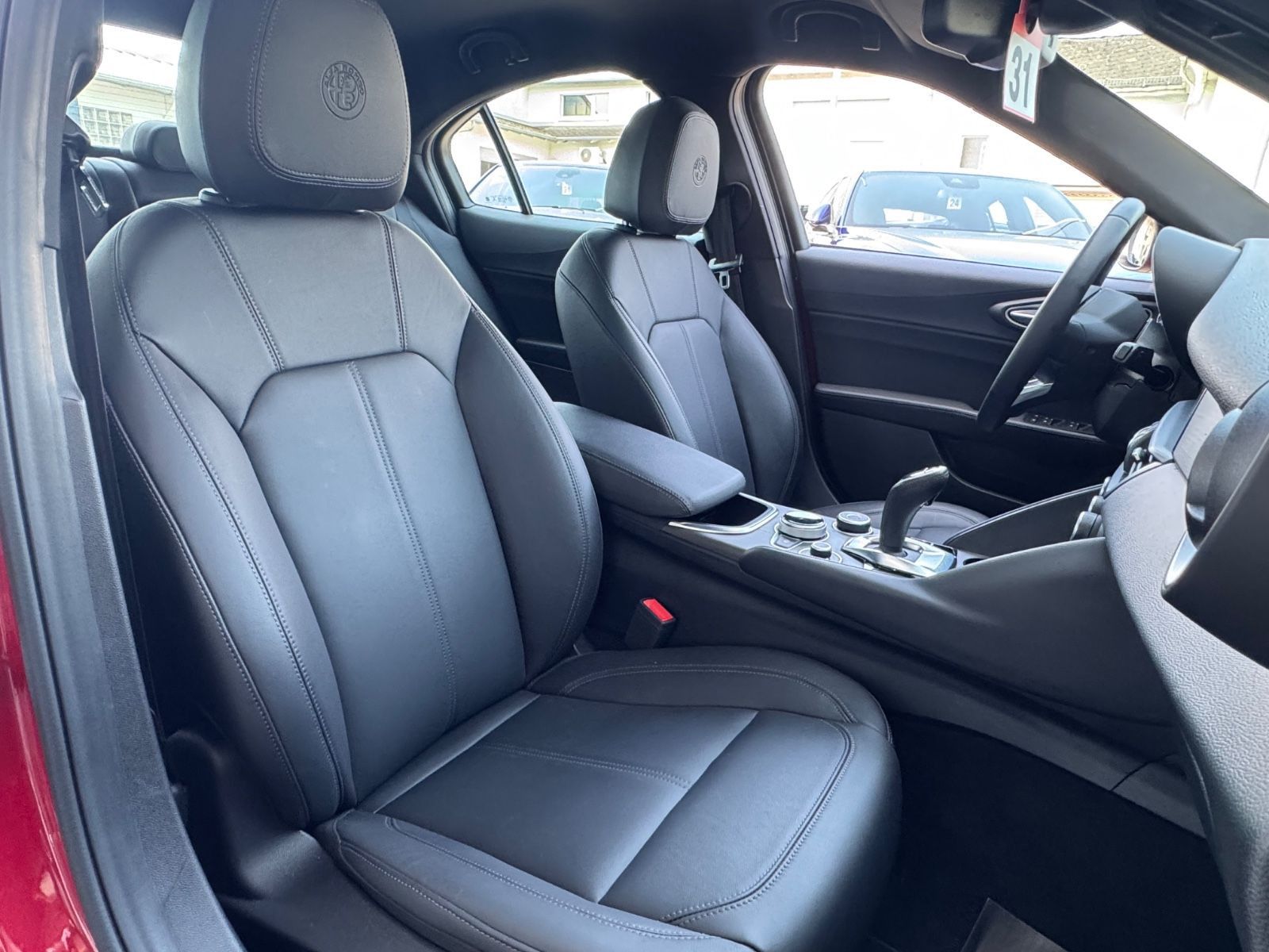 Fahrzeugabbildung Alfa Romeo Giulia Ti Q4/MEMORY/ACC/NAVI/KAMERA/LEDER/
