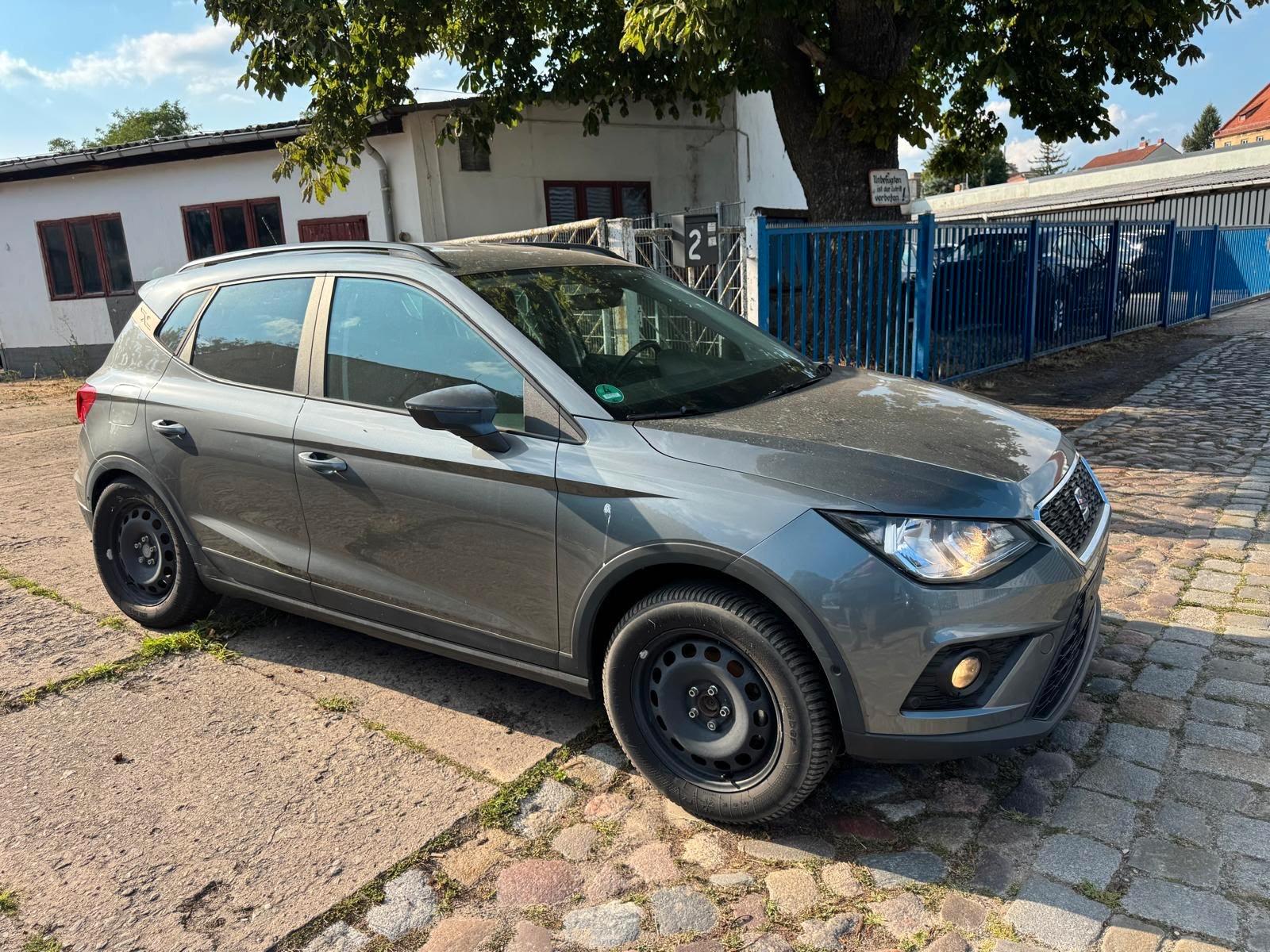Seat Arona 1.0 EcoTSI 85kW XCELLENCE BLACK EDITION