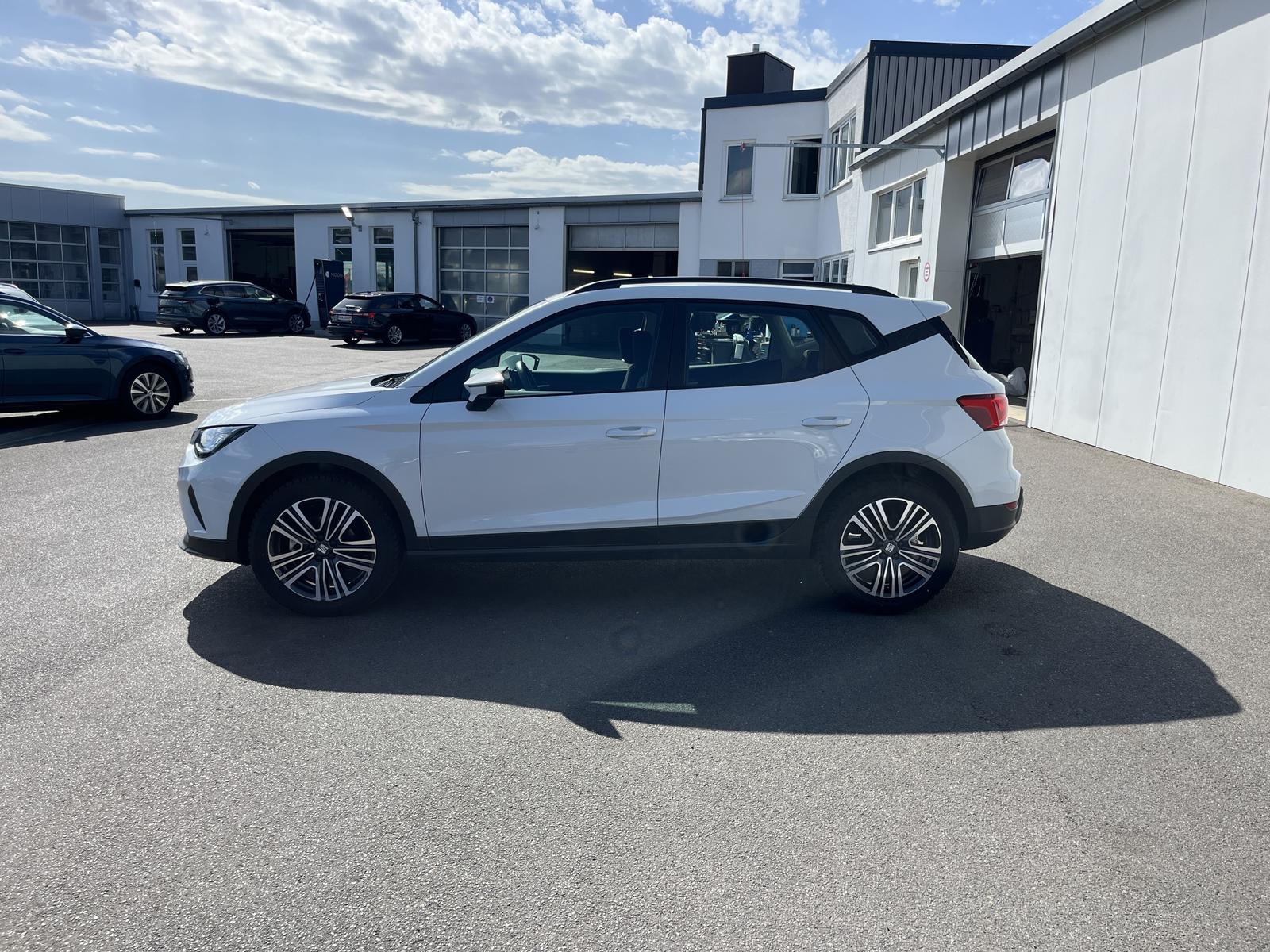 SEAT Arona 1.0 TSI DSG Style 112€ m.20% Anz. Navi LED, миниатюра 3