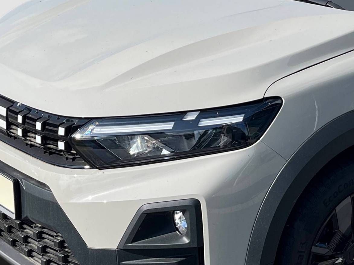 Fahrzeugabbildung Dacia Jogger Expression TCe 110 7-Sitzer