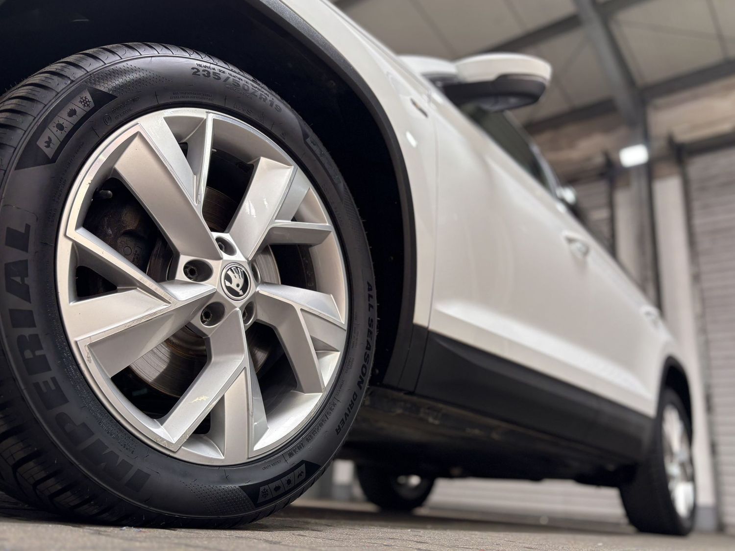 Fahrzeugabbildung SKODA Kodiaq 4x4#LED#ACC#Spur#Standh.#Ambiente#Leder#K