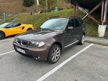صورة 6 لـ 2004 BMW X3
