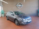 Opel Astra J Sports Tourer Innovation-SD/AHK/NAVI - Opel Astra mit Benzin-Antrieb: Schiebedach, Kombi