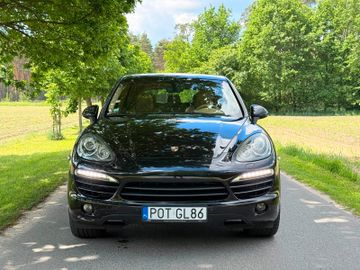 Porsche Cayenne - 3