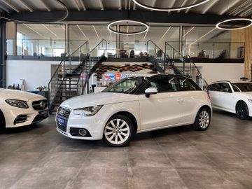 Audi A1 ambition *BI-XENON*NAVI*SZHZ*TEMPOMAT*PDC*