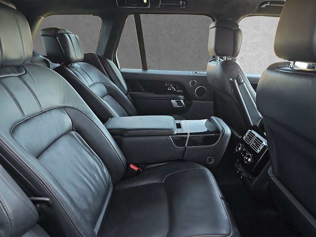Land Rover Range Rover SDV8 Autobiography 891,- FINANZIERUN