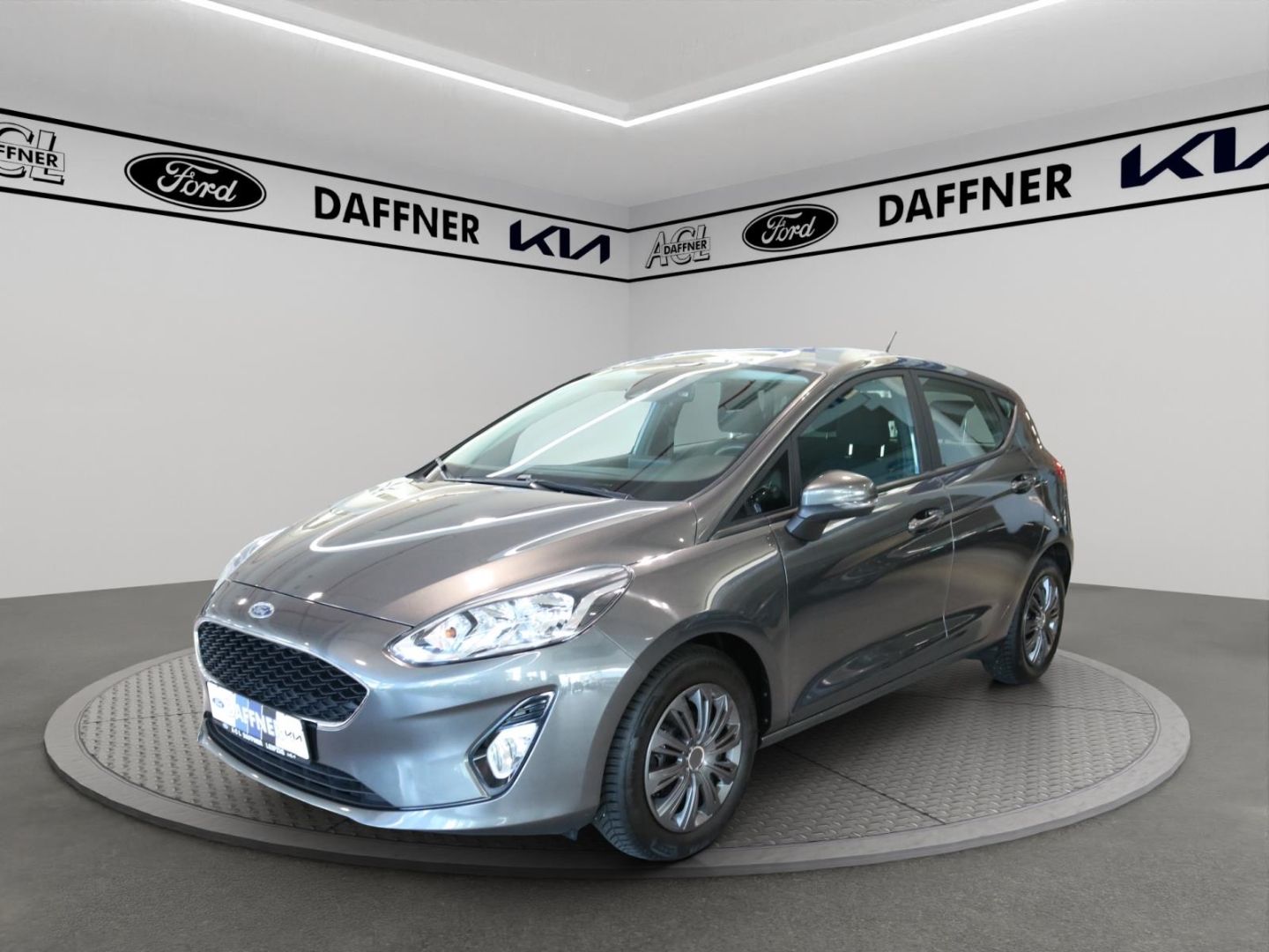 Fahrzeugabbildung Ford Fiesta Trend Apple CarPlay Android Auto WLAN Spu