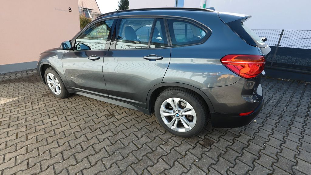Image of BMW X1