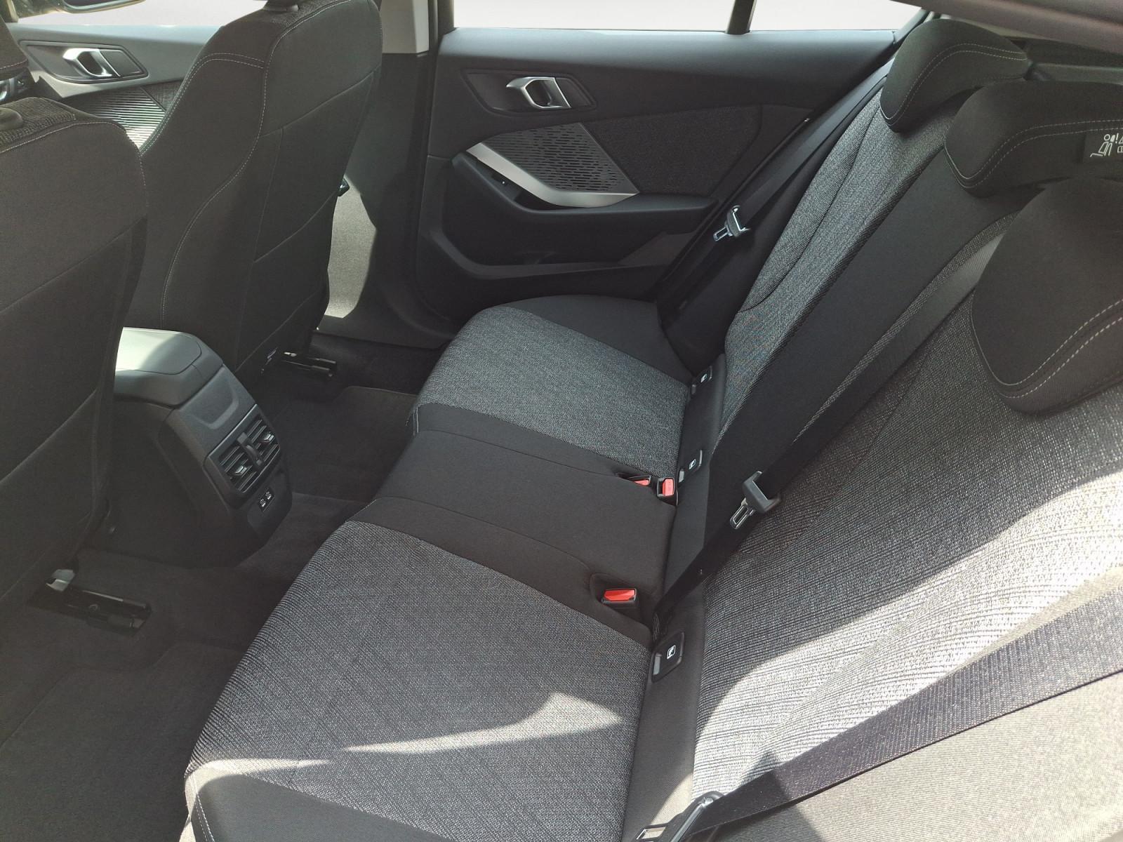 BMW 1 Series Steptronic Navi DSG Bluetooth PDC Kurvenlich, миниатюра 13