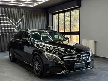 Mercedes C 200 - 3