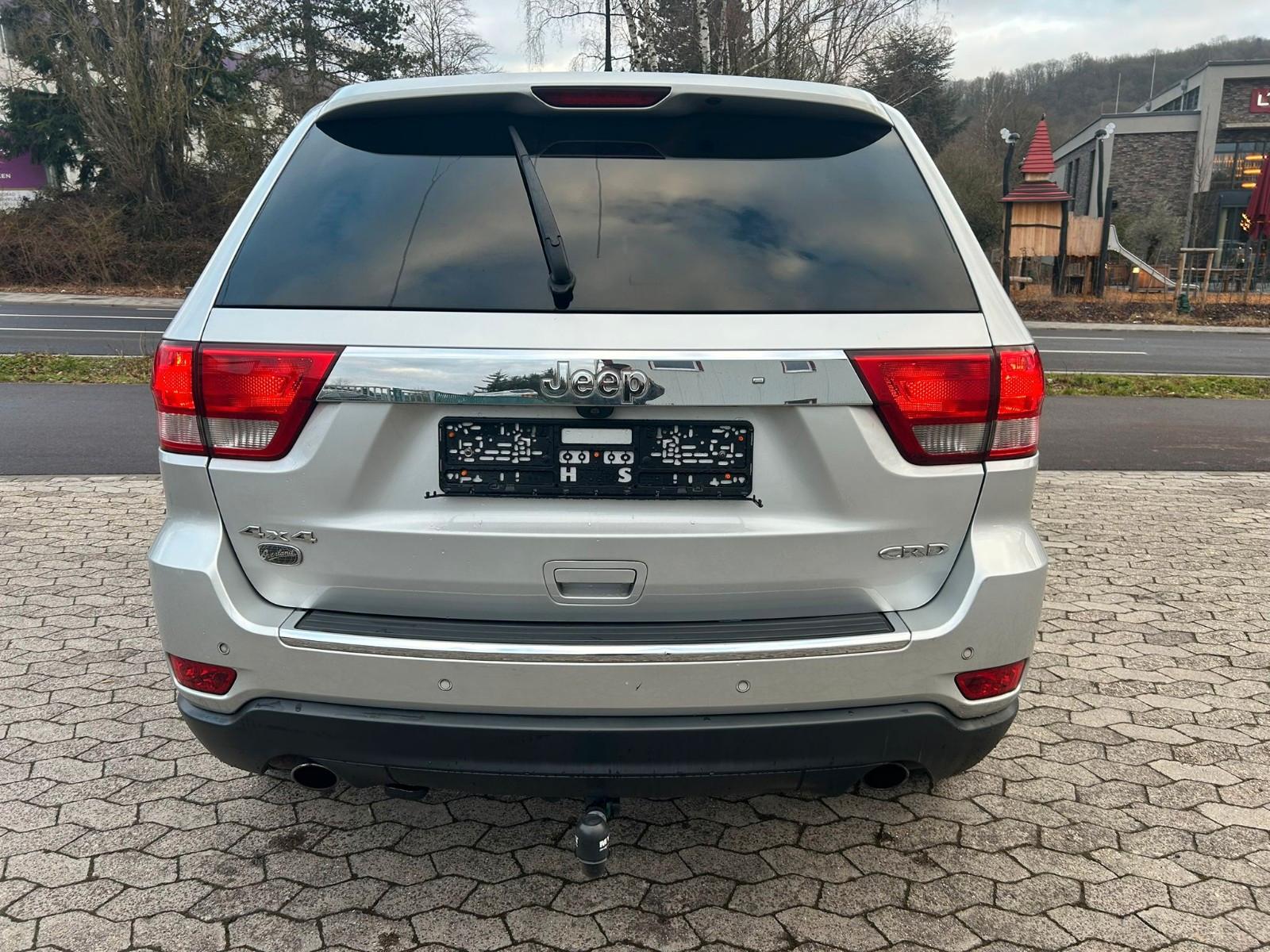 Jeep Grand Cherokee 3.0 CRD | 241 ch | BVA | Toit panoramique | Suspension pneumatique | Cuir | Caméra de recul | Régulateur adaptatif