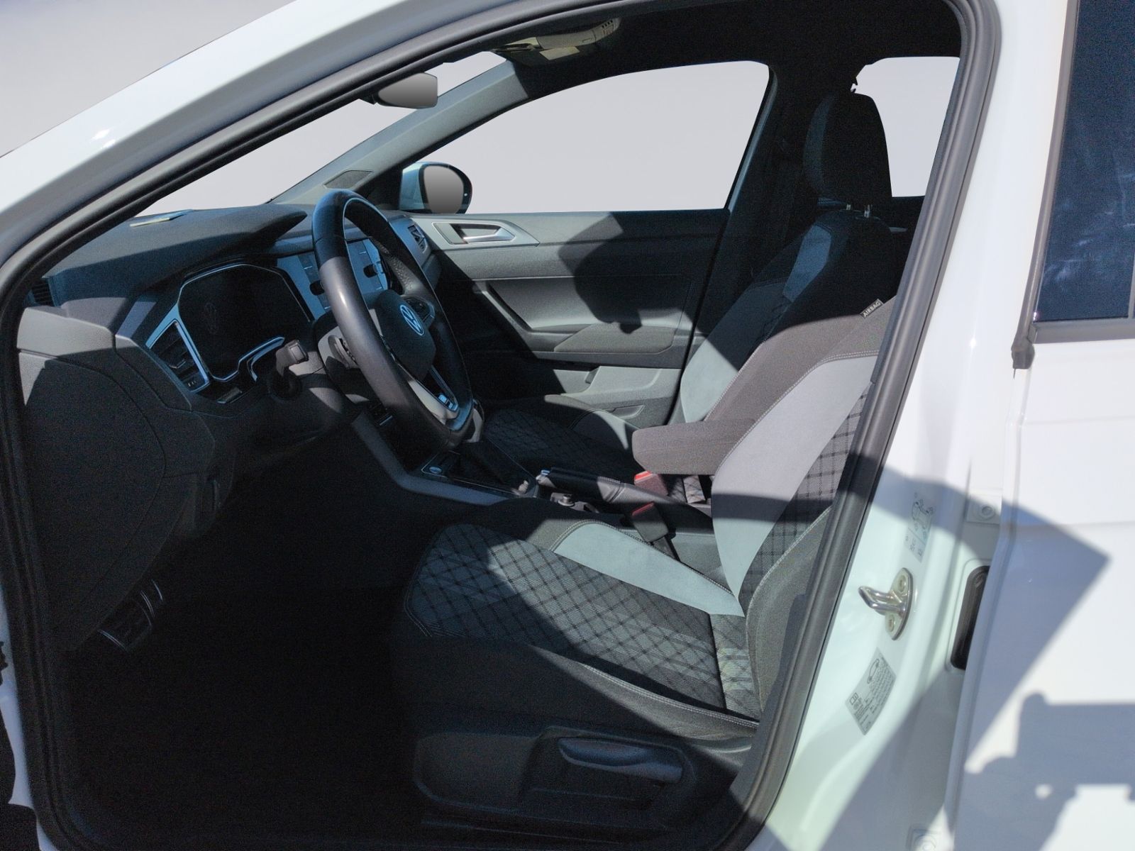 Taigo 1.0 TSI DSG R-Line MATRIX+Navi+ACC+