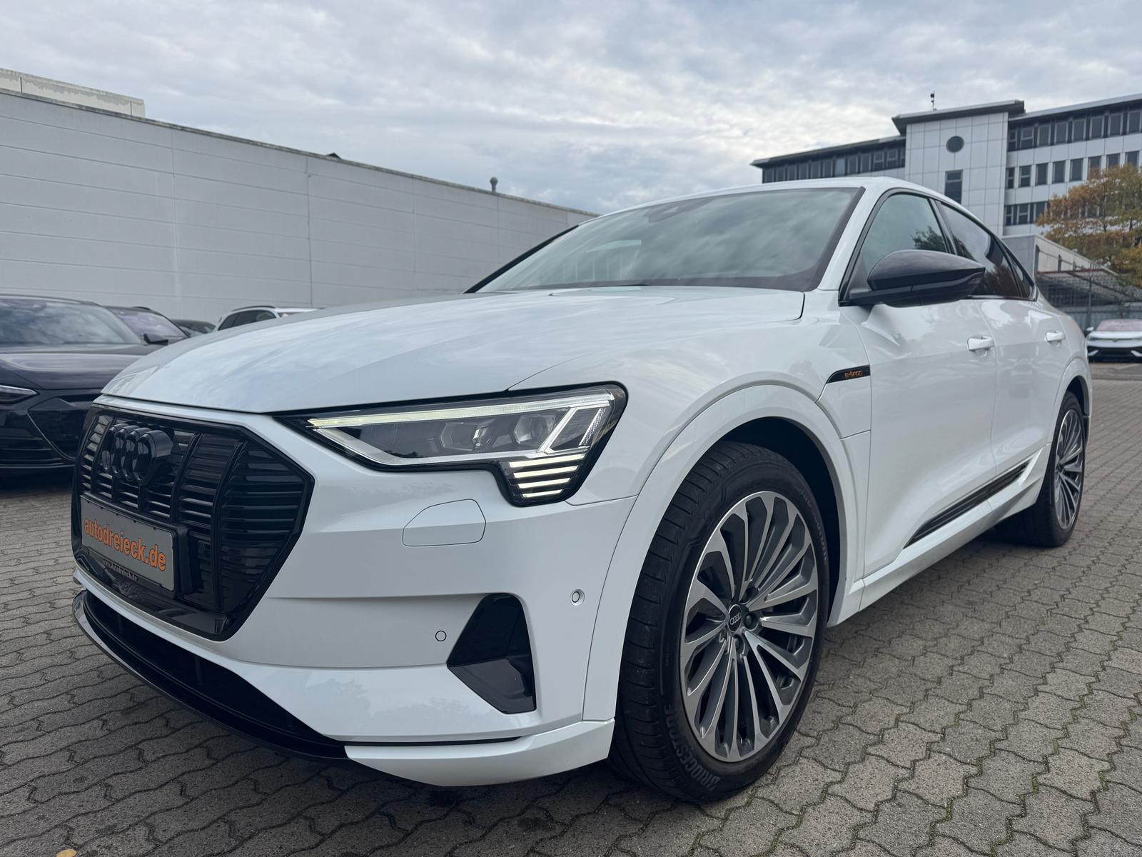 Audi e-tron Sportback 55 S line HuD NIGHT MATRIX KAM.