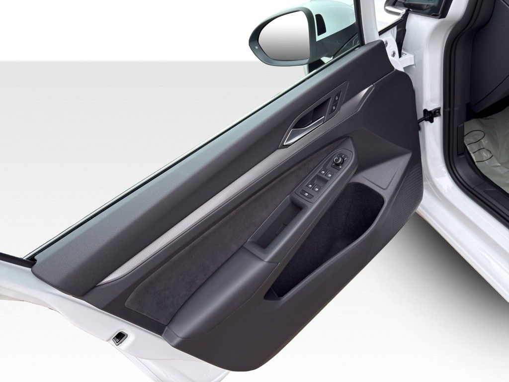 Volkswagen Golf - Bild 12