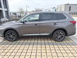 Mitsubishi Outlander 2.2 DI-D Edition 100+ 4WD Automati... - Mitsubishi Outlander mit Diesel-Antrieb: Allradantrieb, Geländewagen, Automatik, 2.2