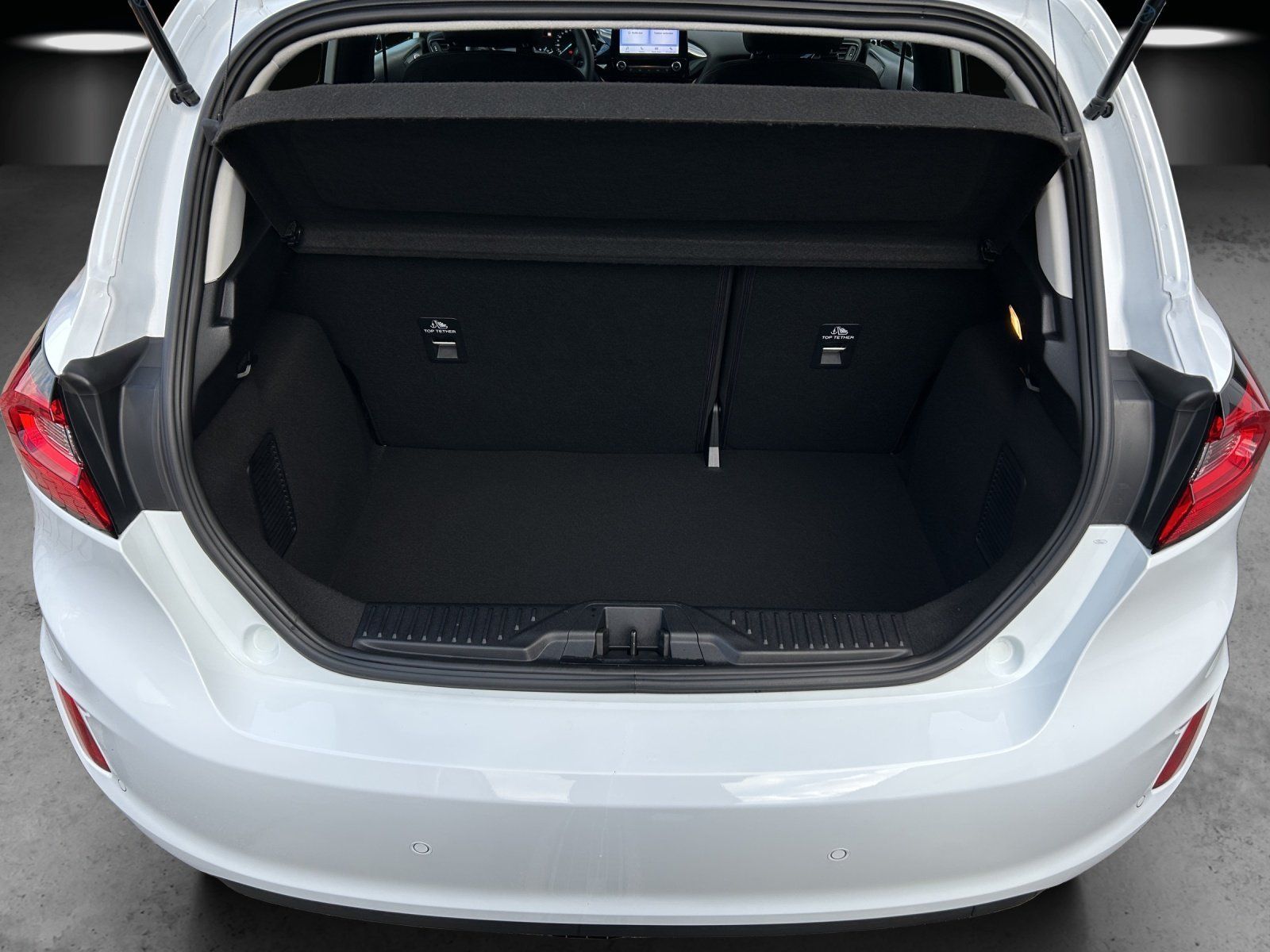 Fahrzeugabbildung Ford Fiesta 1.0 Cool&Connect LED/KAMERA/TEMPOMAT/SHZ