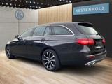 Mercedes-Benz E 300 de T-Modell *AVANTGARDE*STHZ*KAMERA*MBUX* - Mercedes-Benz E-Klasse: T Modell