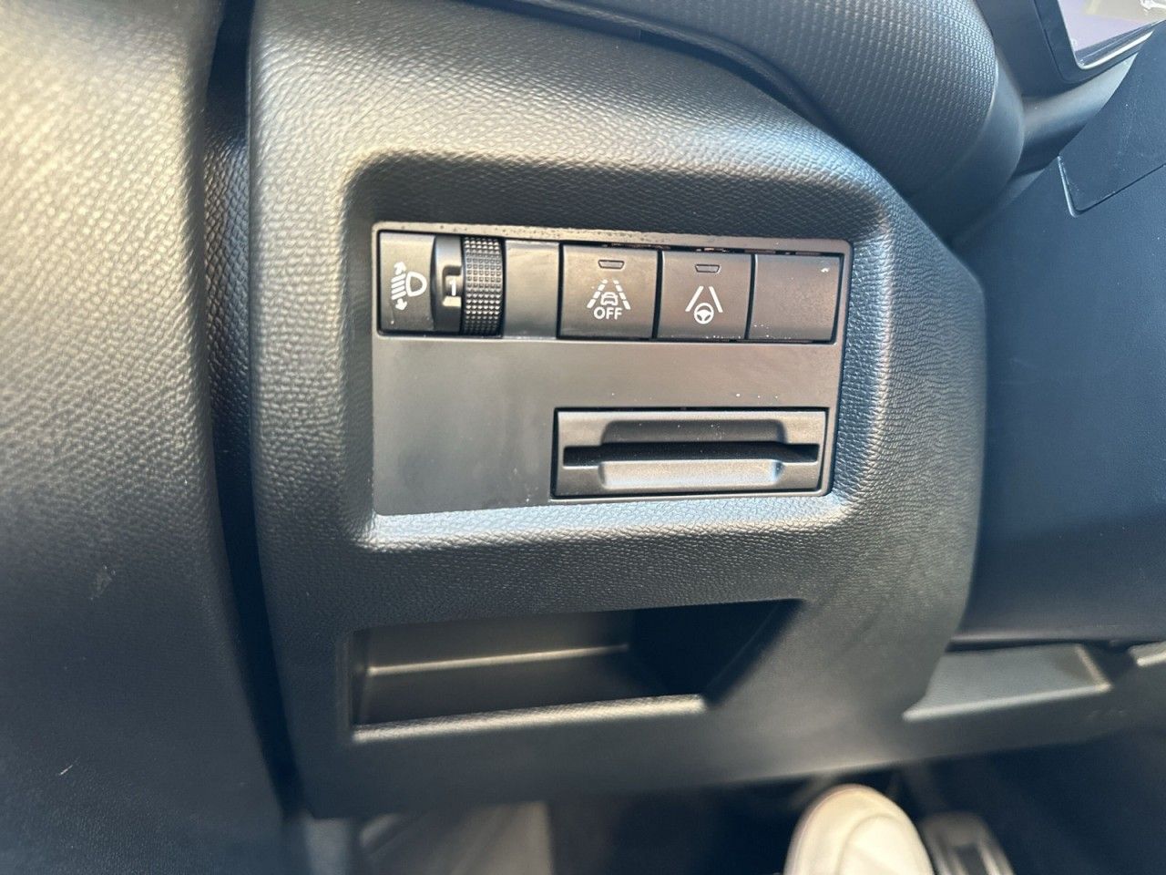 Fahrzeugabbildung Citroën C5 AIRC HYBRID 136 e-DSC6 e-SERIES - mit KI generiert/bearbeitet