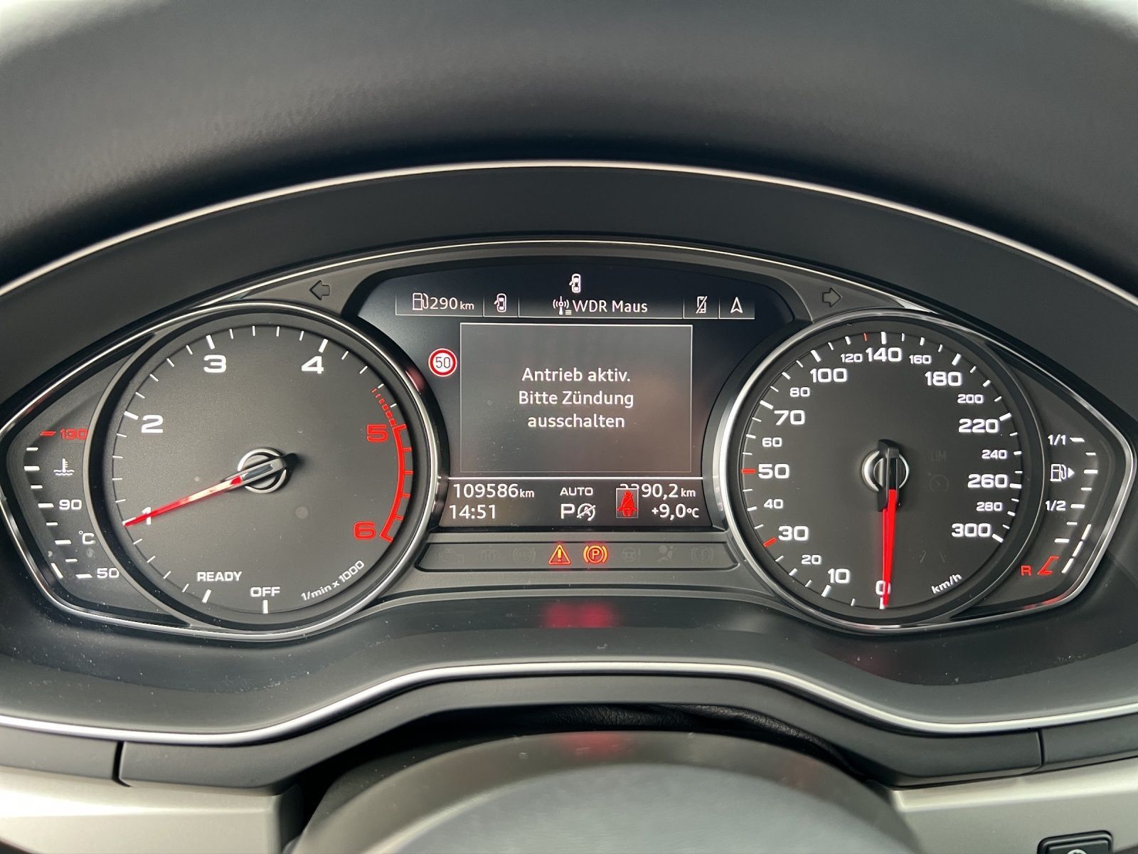 A4 Avant Advanced 40 2.0 TDI quattro S tronic Na