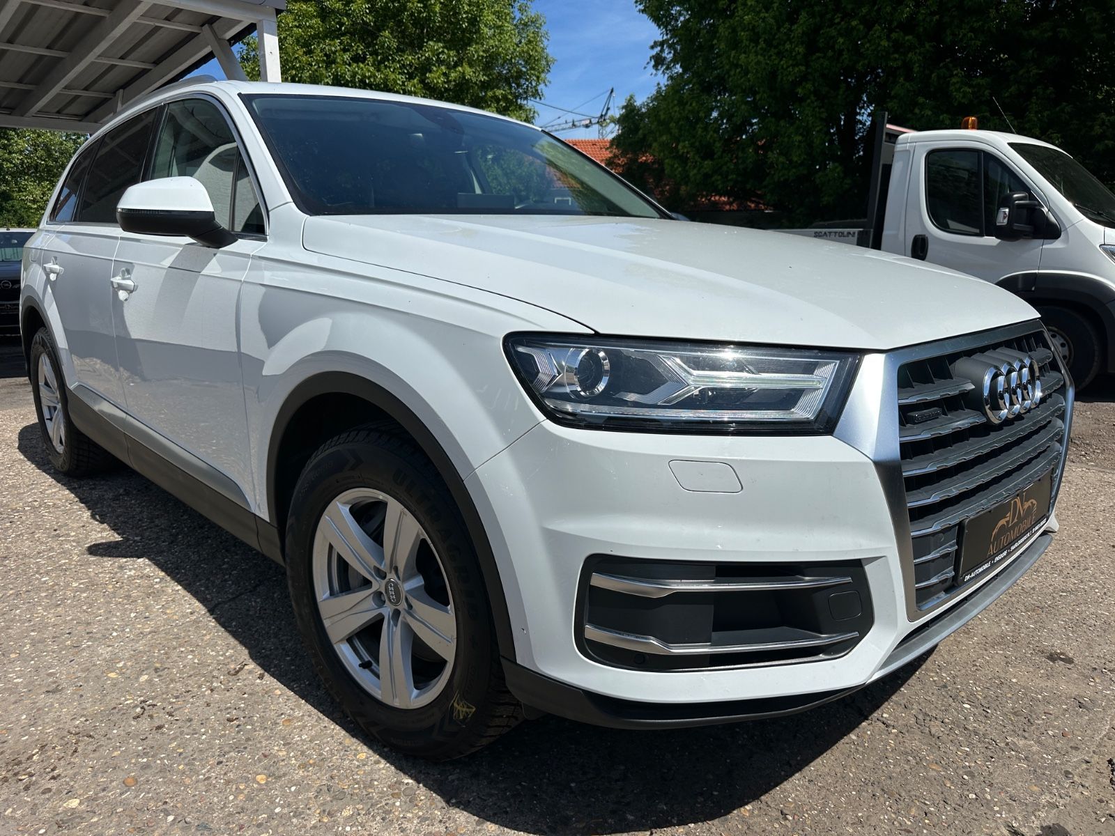 AUDI Q7 50 TDI quattro °7Sitze/1.HND/ServiceAudi/Face