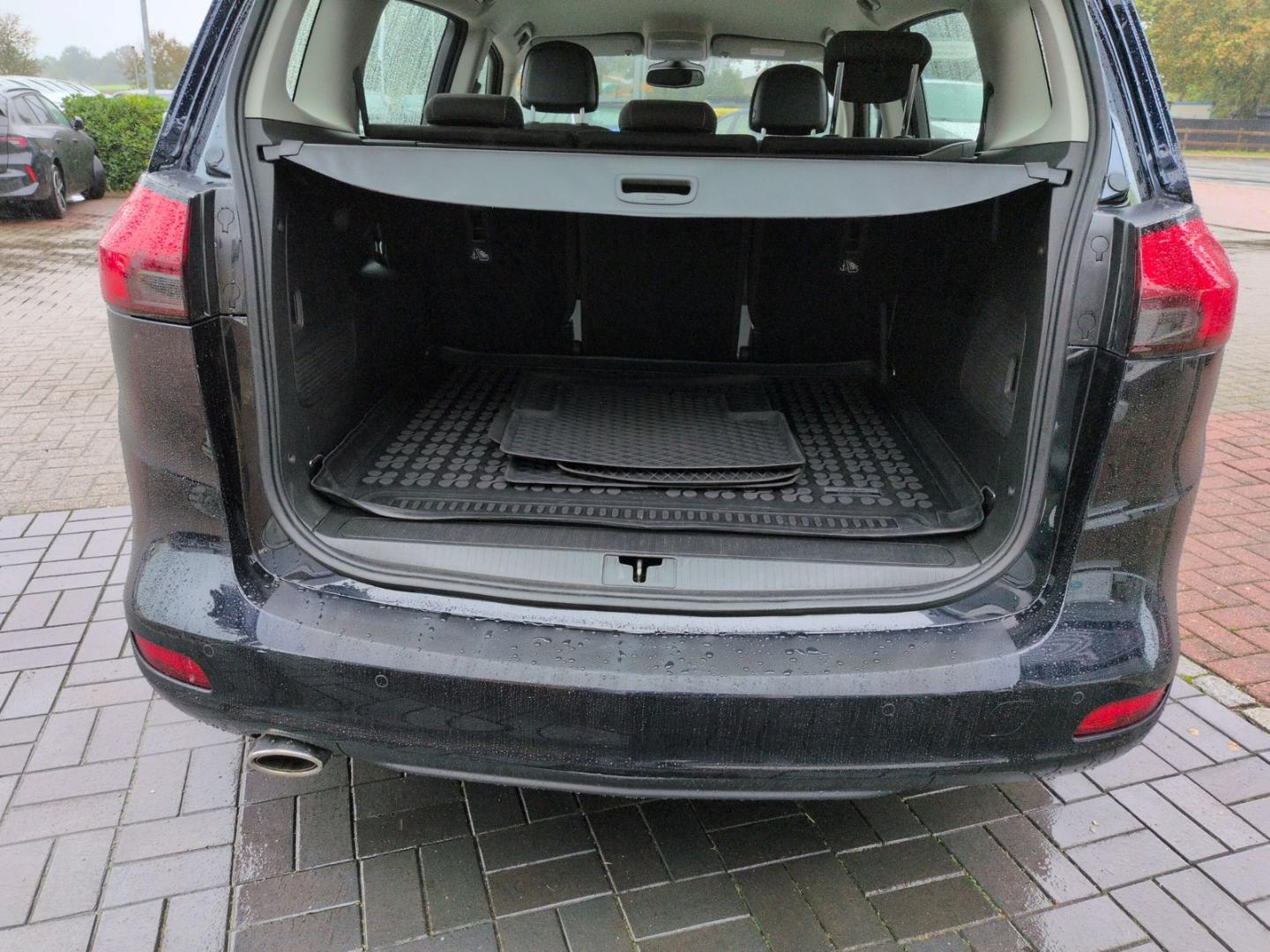Opel Zafira C Edition AHK-abnehmbar Apple CarPlay And
